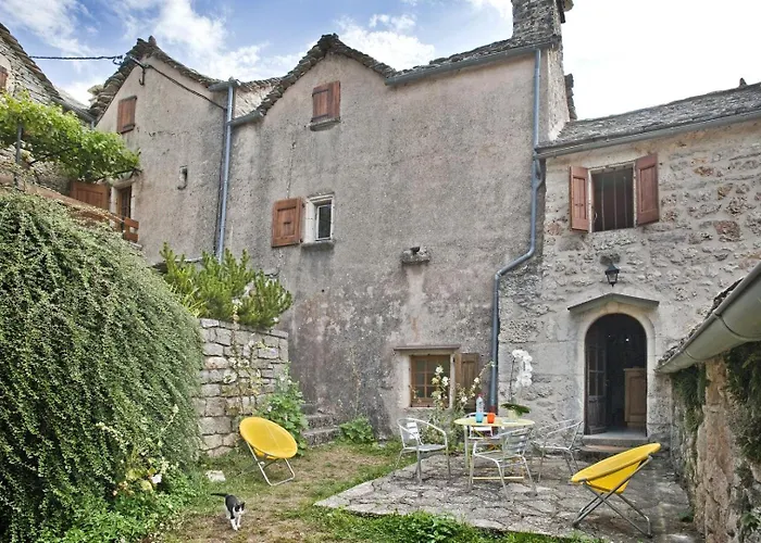 Les Buis 2/3 Personnes à Conques * La Canourgue